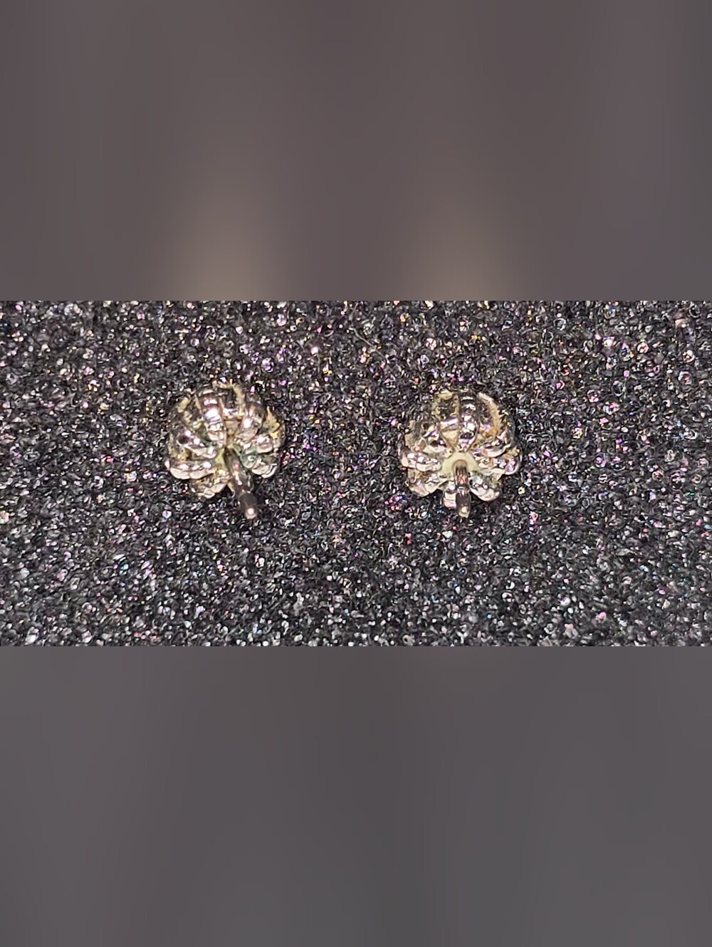 Juicy Couture Crystal Pave Heart Stud Earrings - Picture 2 of 2